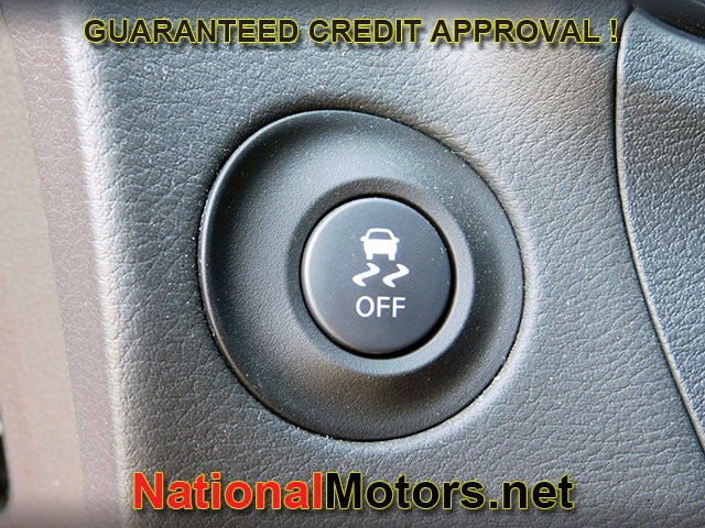 Nissan Z Vehicle Full-screen Gallery Image 21