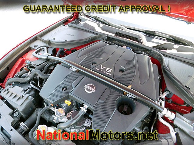 Nissan Z Vehicle Full-screen Gallery Image 23