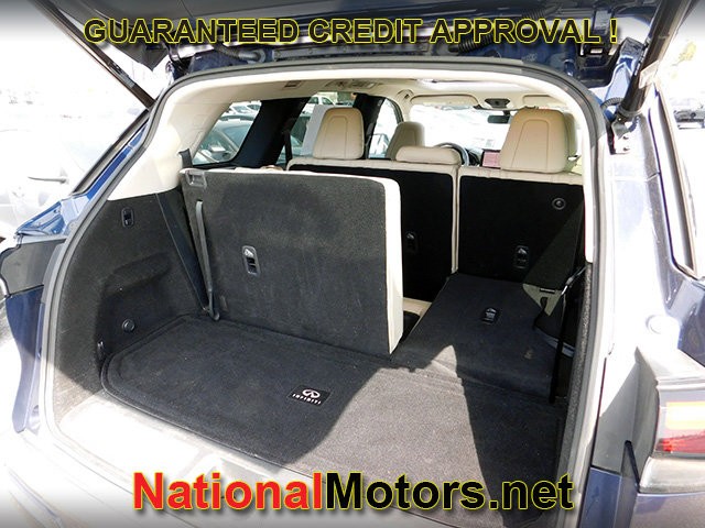 INFINITI QX60 Vehicle Full-screen Gallery Image 09