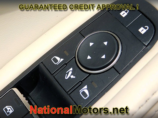 INFINITI QX60 Vehicle Full-screen Gallery Image 29