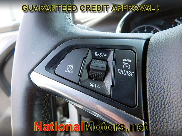 Buick Encore Vehicle Full-screen Gallery Image 16