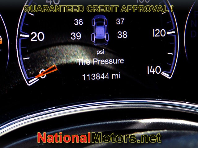 Jeep Grand Cherokee Vehicle Full-screen Gallery Image 24