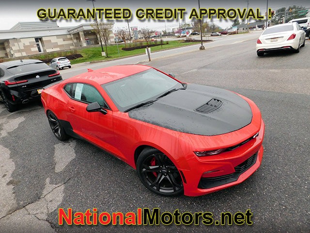 Chevrolet Camaro Vehicle Full-screen Gallery Image 02