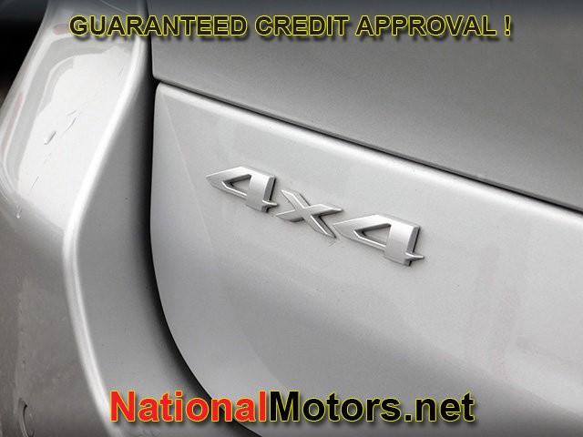 Jeep Grand Cherokee L Vehicle Full-screen Gallery Image 07