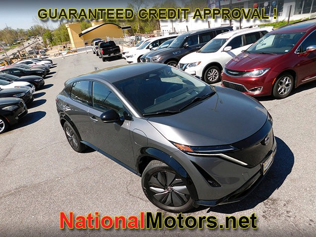 Nissan ARIYA Vehicle Full-screen Gallery Image 02