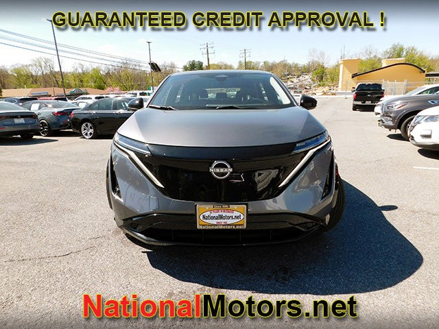 Nissan ARIYA Vehicle Full-screen Gallery Image 03