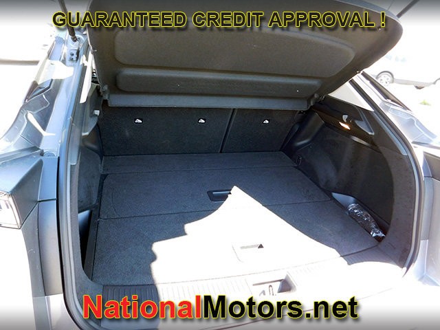 Nissan ARIYA Vehicle Full-screen Gallery Image 08