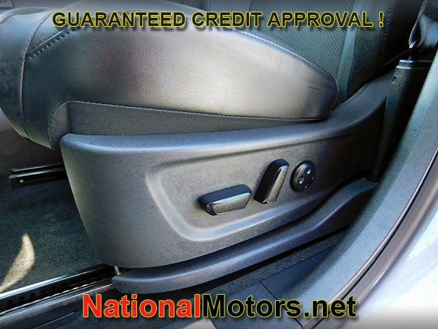 Nissan ARIYA Vehicle Full-screen Gallery Image 16