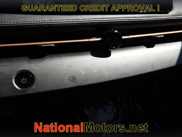 Nissan ARIYA Vehicle Full-screen Gallery Image 19