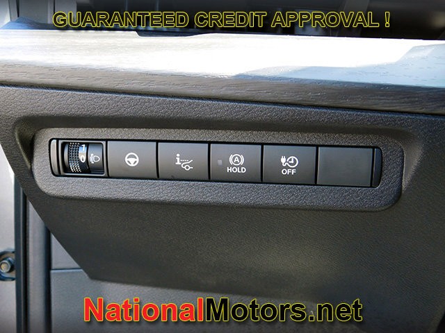 Nissan ARIYA Vehicle Full-screen Gallery Image 24