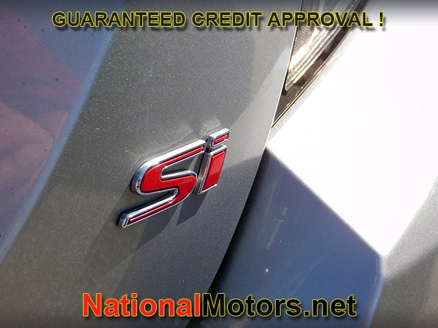 Honda Civic Si Coupe Vehicle Full-screen Gallery Image 07