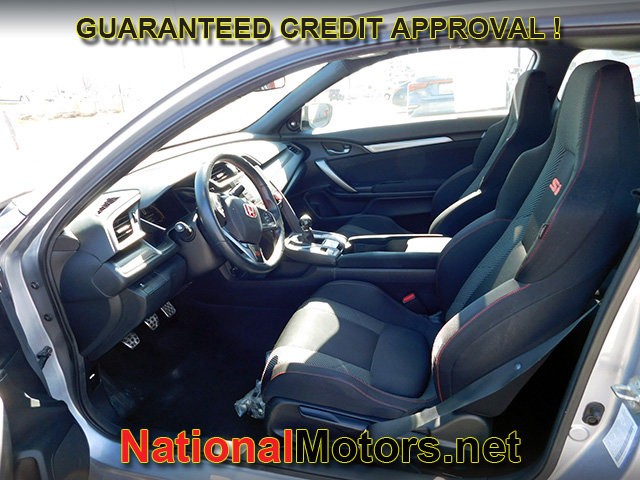 Honda Civic Si Coupe Vehicle Full-screen Gallery Image 10