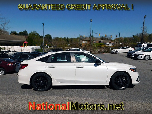 Honda Civic Si Vehicle Full-screen Gallery Image 04