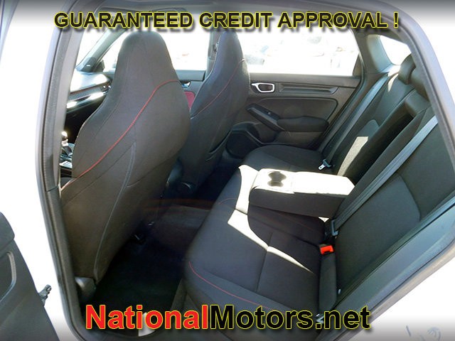 Honda Civic Si Vehicle Full-screen Gallery Image 09