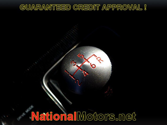 Honda Civic Si Vehicle Full-screen Gallery Image 19