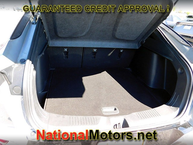 Buick Envista Vehicle Full-screen Gallery Image 07