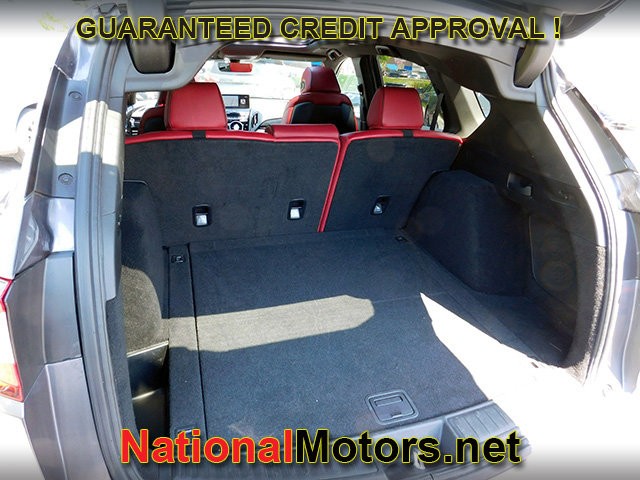 Acura RDX Vehicle Full-screen Gallery Image 07