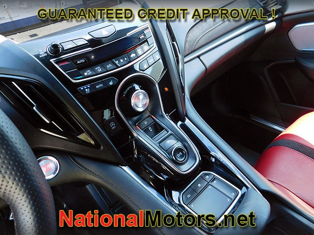 Acura RDX Vehicle Full-screen Gallery Image 21