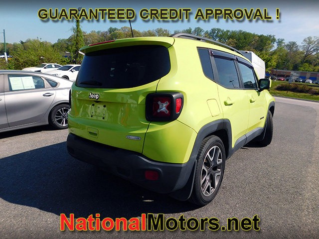 Jeep Renegade Vehicle Full-screen Gallery Image 04