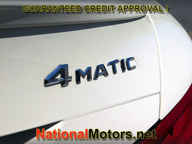Mercedes-Benz CLA Vehicle Full-screen Gallery Image 06