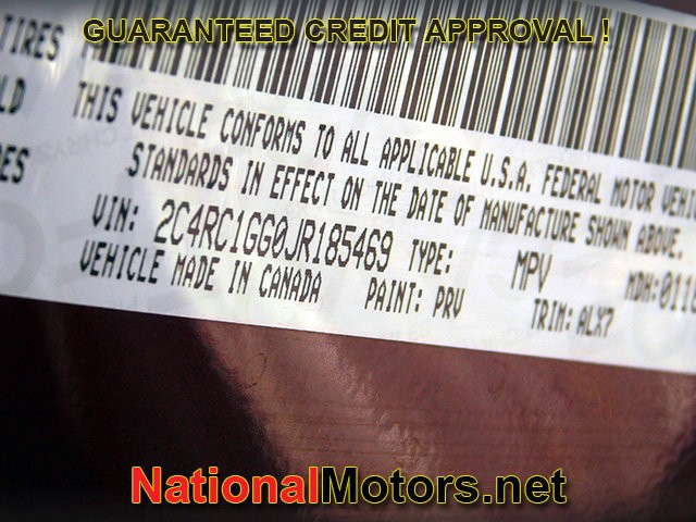 Chrysler Pacifica Vehicle Full-screen Gallery Image 25
