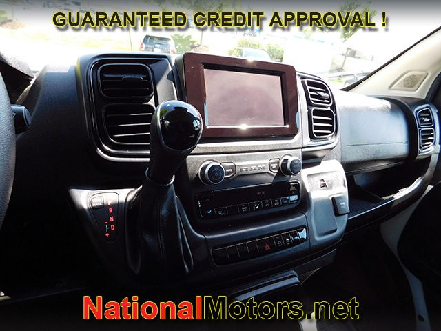 Ram ProMaster Cargo Van Vehicle Full-screen Gallery Image 11