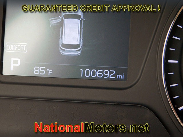 Kia Sorento Vehicle Full-screen Gallery Image 21