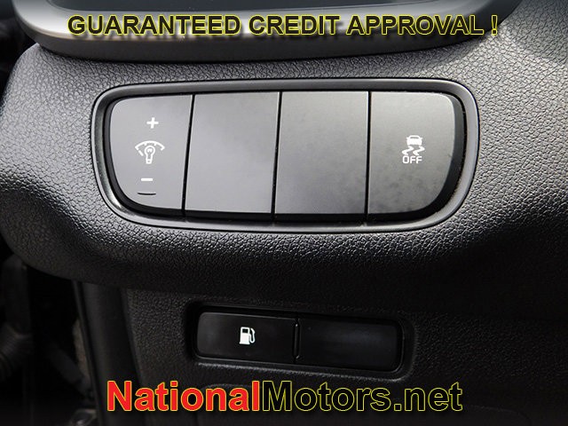 Kia Sorento Vehicle Full-screen Gallery Image 22
