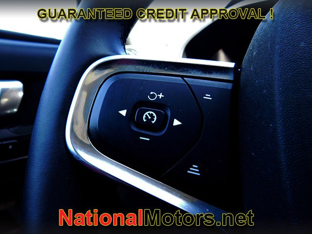 Volvo XC40 Vehicle Full-screen Gallery Image 23
