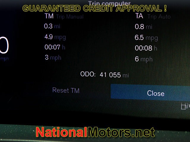 Volvo XC40 Vehicle Full-screen Gallery Image 24