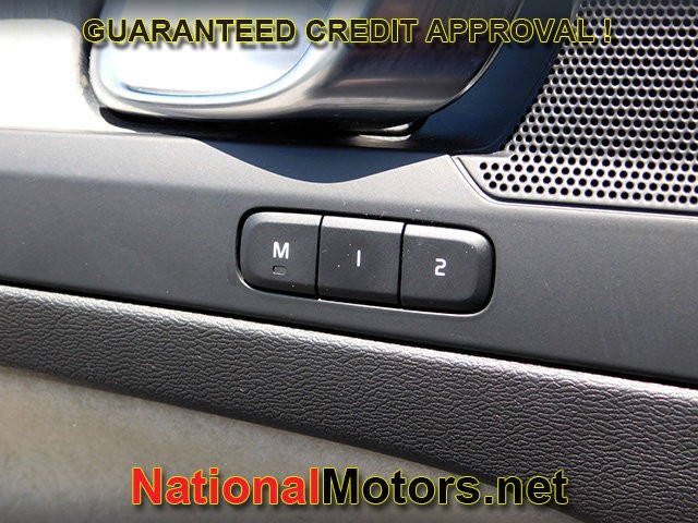 Volvo XC40 Vehicle Full-screen Gallery Image 25