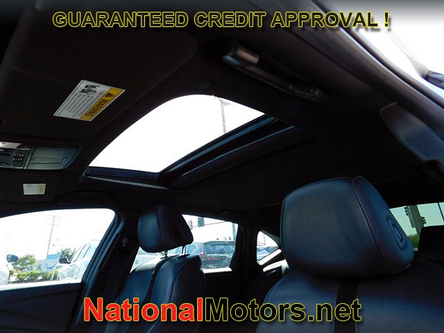 Acura TLX Vehicle Full-screen Gallery Image 14