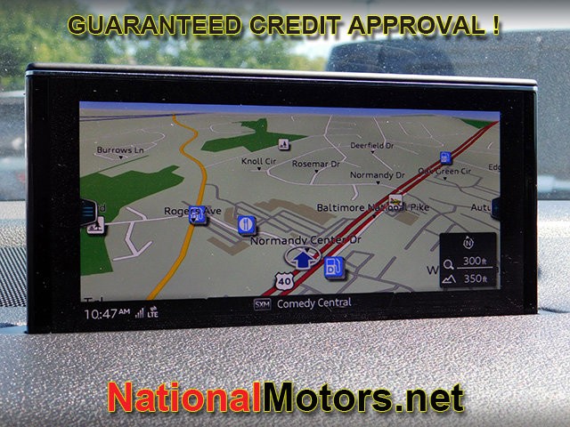 Audi Q7 Vehicle Full-screen Gallery Image 21