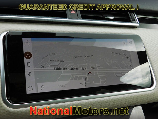 Land Rover Range Rover Velar Vehicle Full-screen Gallery Image 17