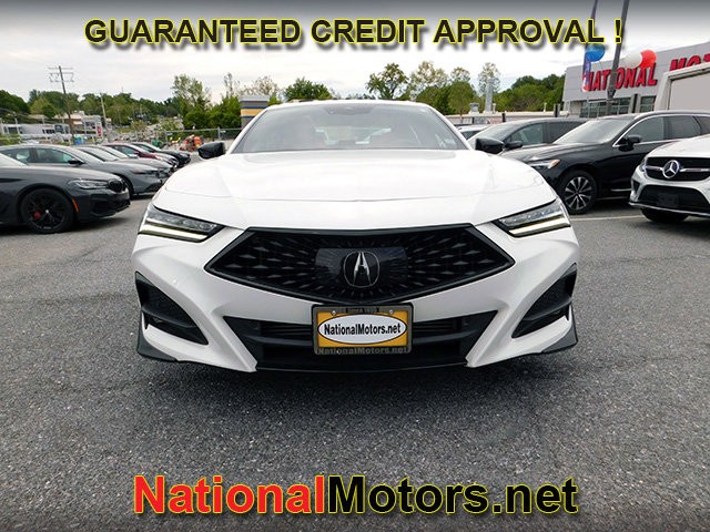 Acura TLX Vehicle Full-screen Gallery Image 03