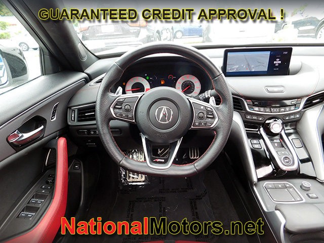 Acura TLX Vehicle Full-screen Gallery Image 13