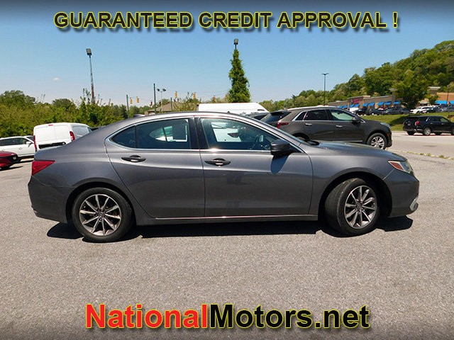Acura TLX Vehicle Full-screen Gallery Image 04