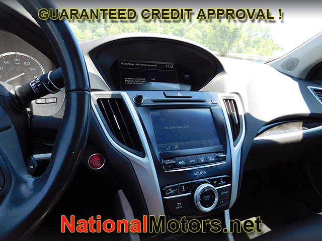 Acura TLX Vehicle Full-screen Gallery Image 15
