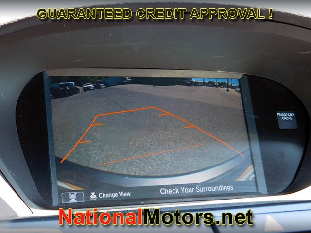 Acura TLX Vehicle Full-screen Gallery Image 16