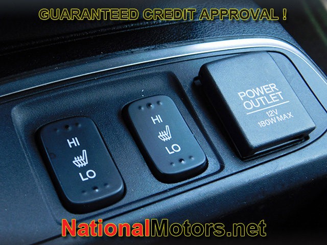 Honda CR-V Vehicle Full-screen Gallery Image 21