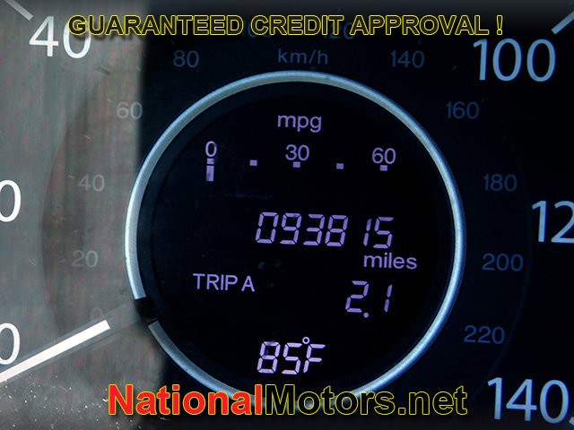 Honda CR-V Vehicle Full-screen Gallery Image 24