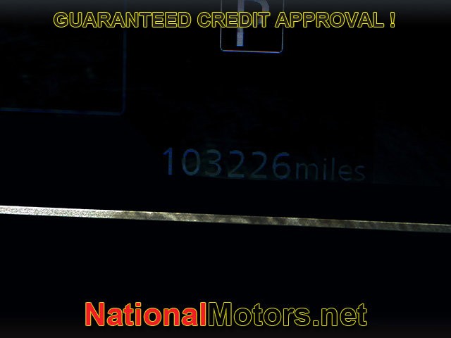 Nissan Versa Vehicle Full-screen Gallery Image 19