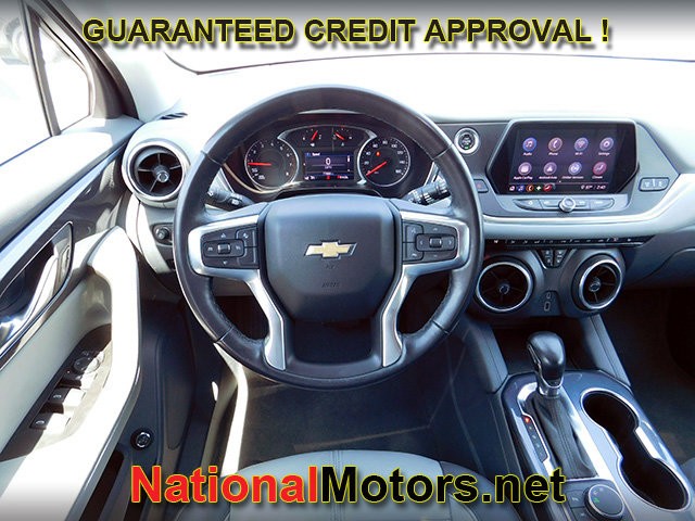 Chevrolet Blazer Vehicle Full-screen Gallery Image 10