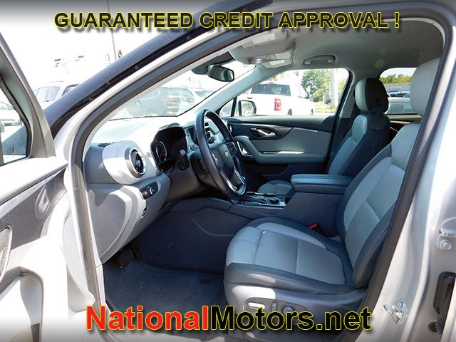 Chevrolet Blazer Vehicle Full-screen Gallery Image 12