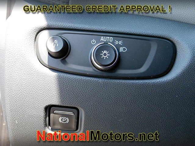Chevrolet Blazer Vehicle Full-screen Gallery Image 23