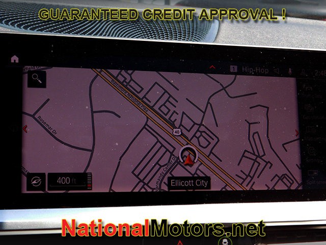 BMW 3 Series Vehicle Full-screen Gallery Image 18