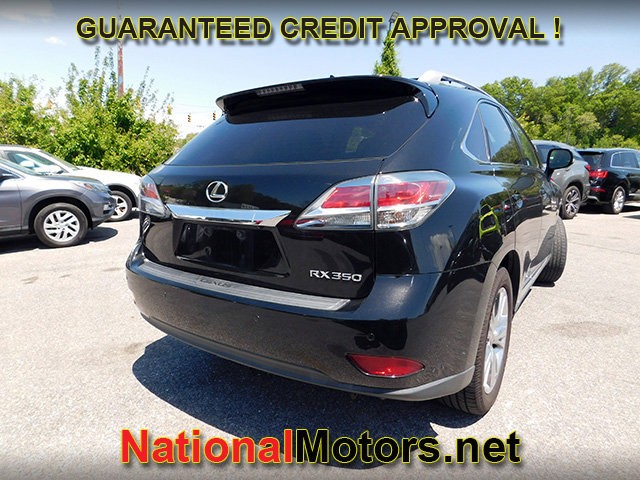 Lexus RX 350 Vehicle Full-screen Gallery Image 05