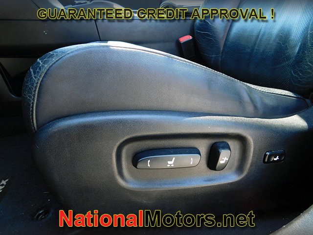 Lexus RX 350 Vehicle Full-screen Gallery Image 15