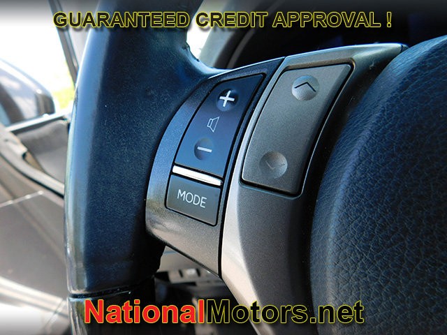 Lexus RX 350 Vehicle Full-screen Gallery Image 25