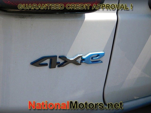 Jeep Wrangler 4xe Vehicle Full-screen Gallery Image 06